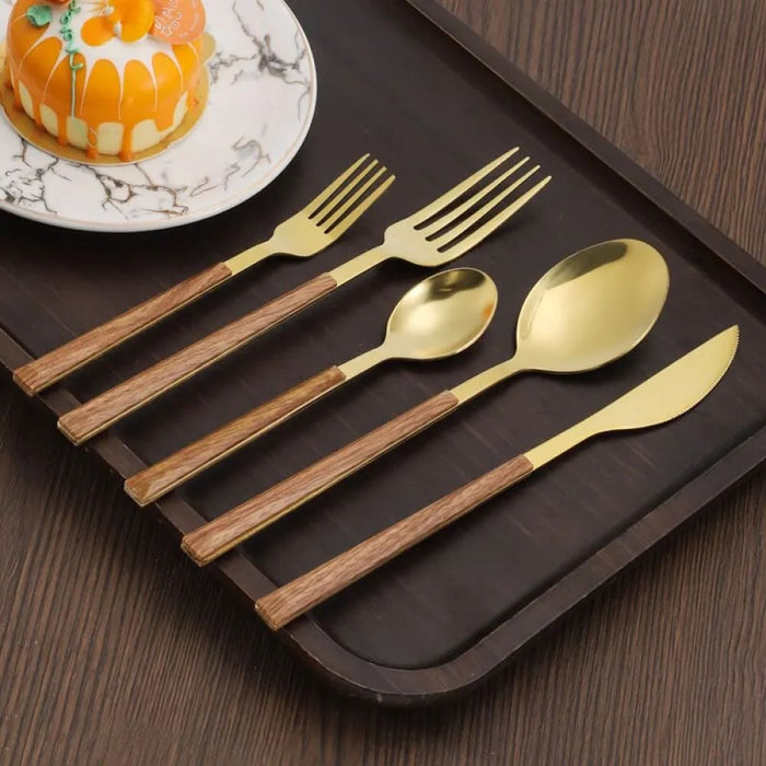 30 Piece Stainless Steel Wooden Handle Cutlery Set