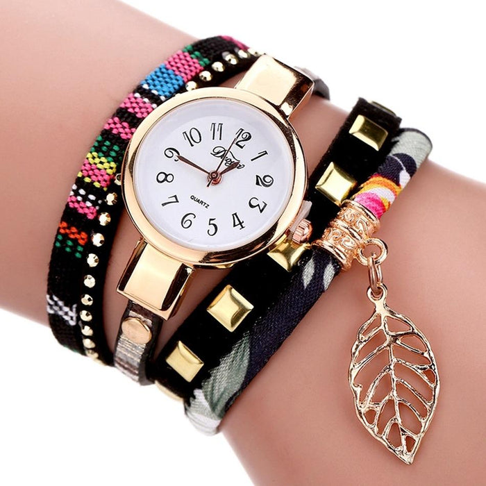 Women Quartz Bracelet Watch With Leaf Shape Pendant