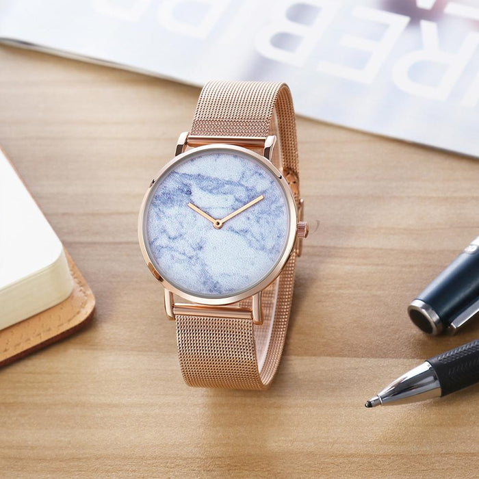 6812 Round Dial Alloy Gold Case Fashion Women Quartz Watch With Stainless Steel Band