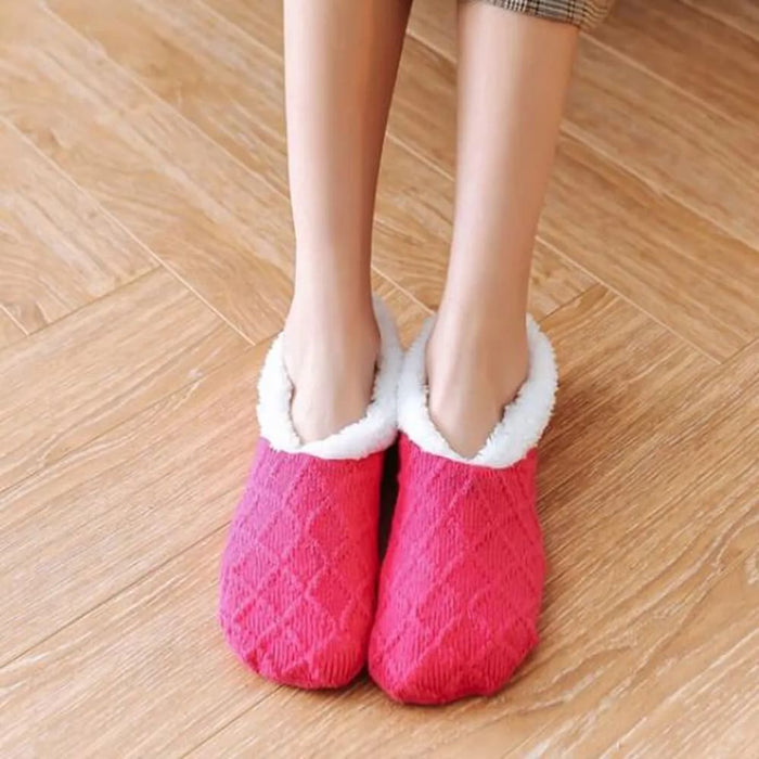 Cozy Non Slip Floor Socks For Women Plush Knit Coral Fleece