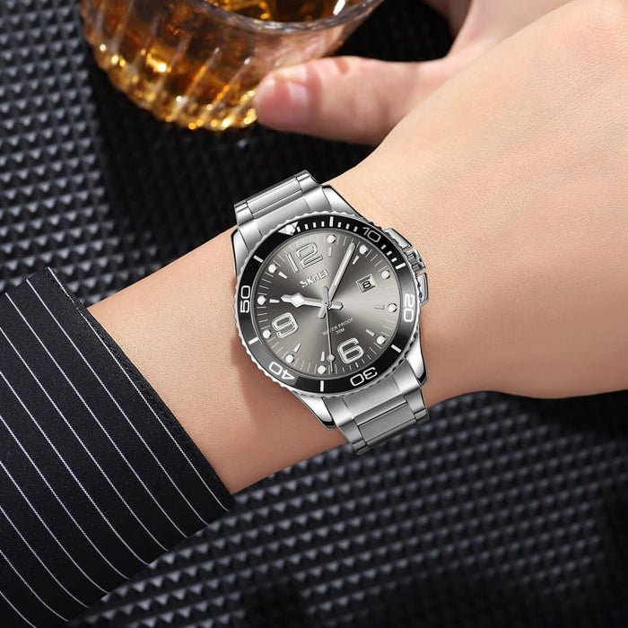 Full Steel Classic Design Quartz Watch For Men’s