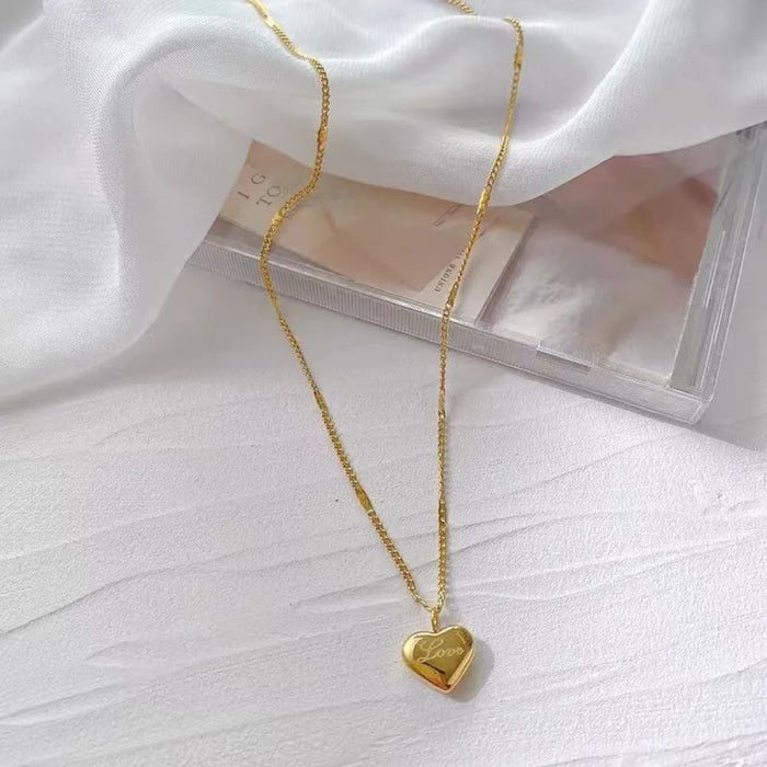 Gold Peach Heart Necklace Simple And Chic