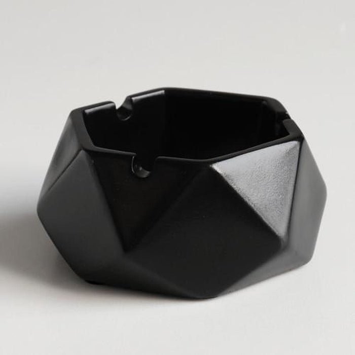 Resin Portable Ashtray With Lid For Office Hotel