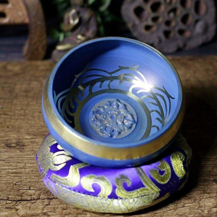 Silent Mind Tibetan Singing Bowl Set Blue Colour Design