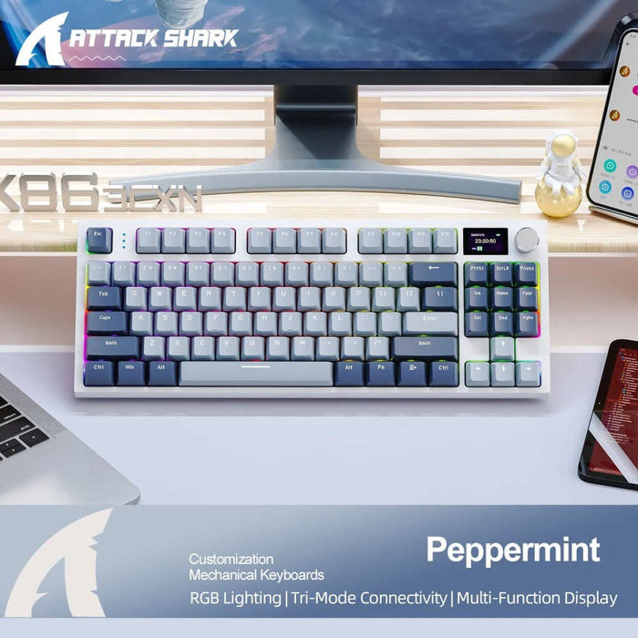 Wireless Swappable Mechanical Keyboard With Display