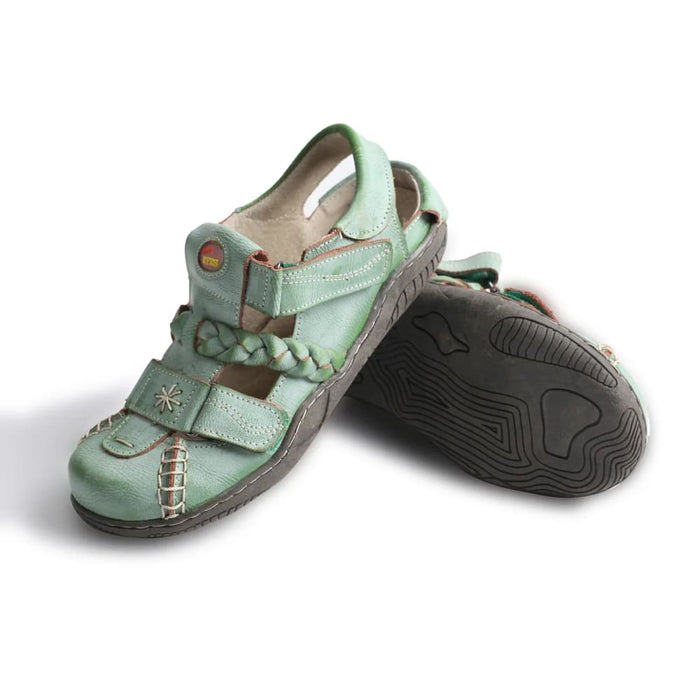 Womens Braided Closed-toe Leather Sandal